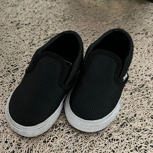 Toddler Black Vans Slip On V Shoe